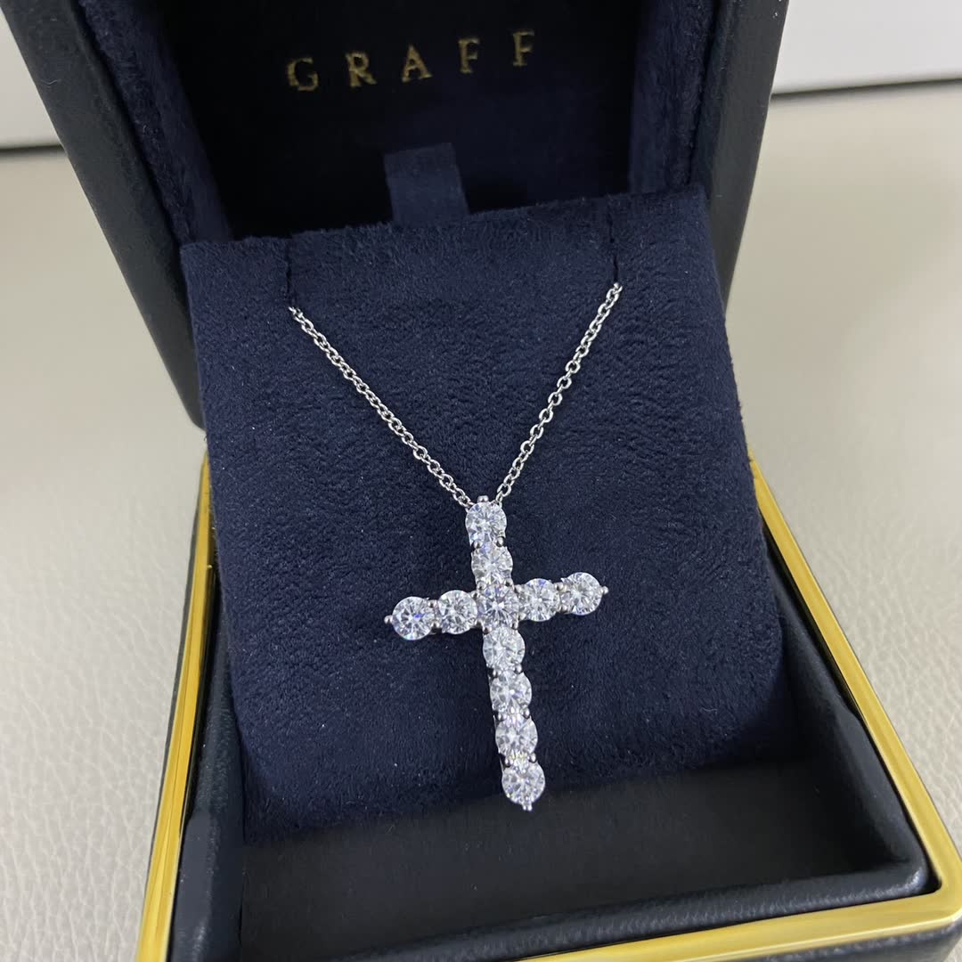 Chrome Hearts Elegant Silver Cross Diamond Pendant Necklace